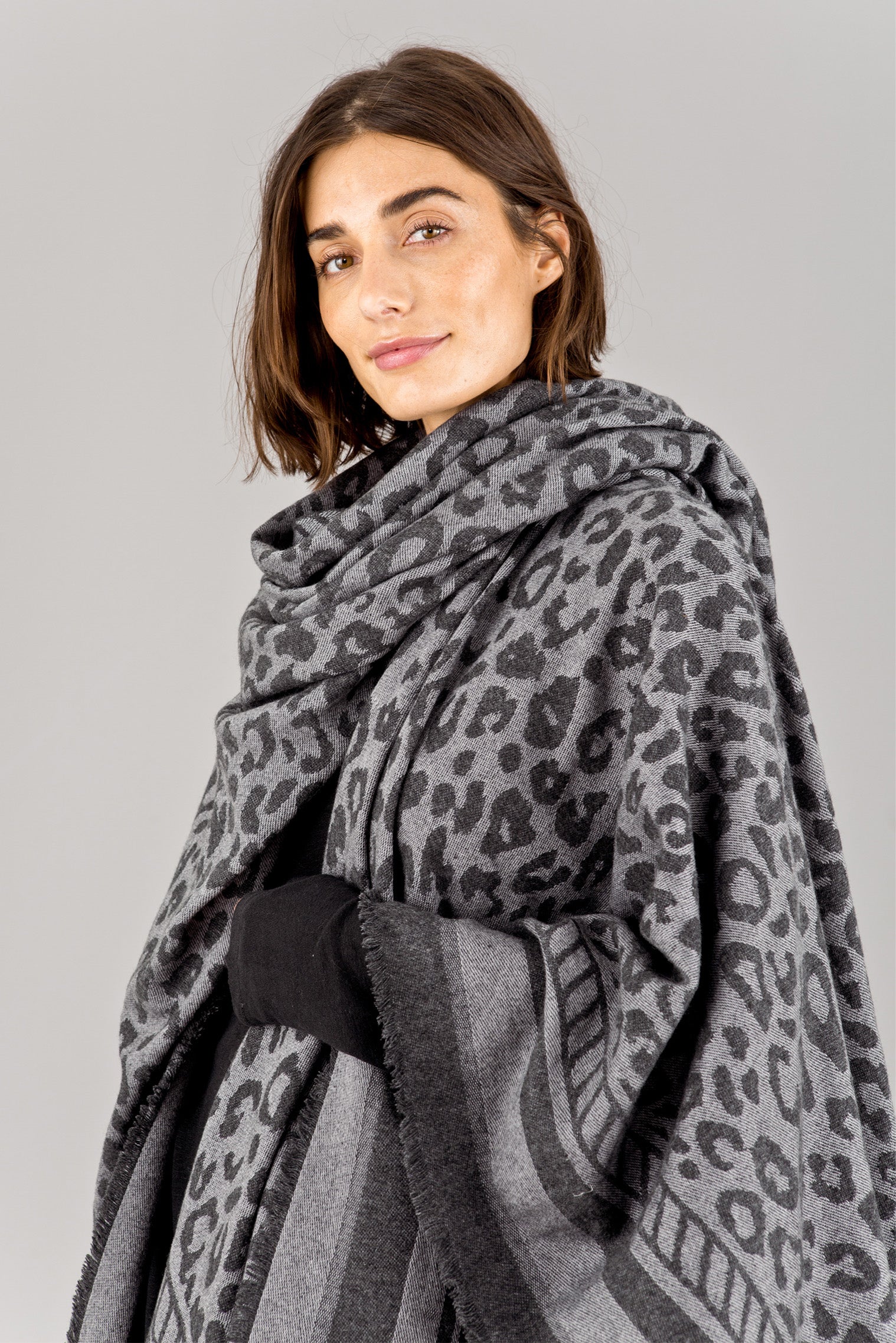 Animal Print Poncho YASMIN