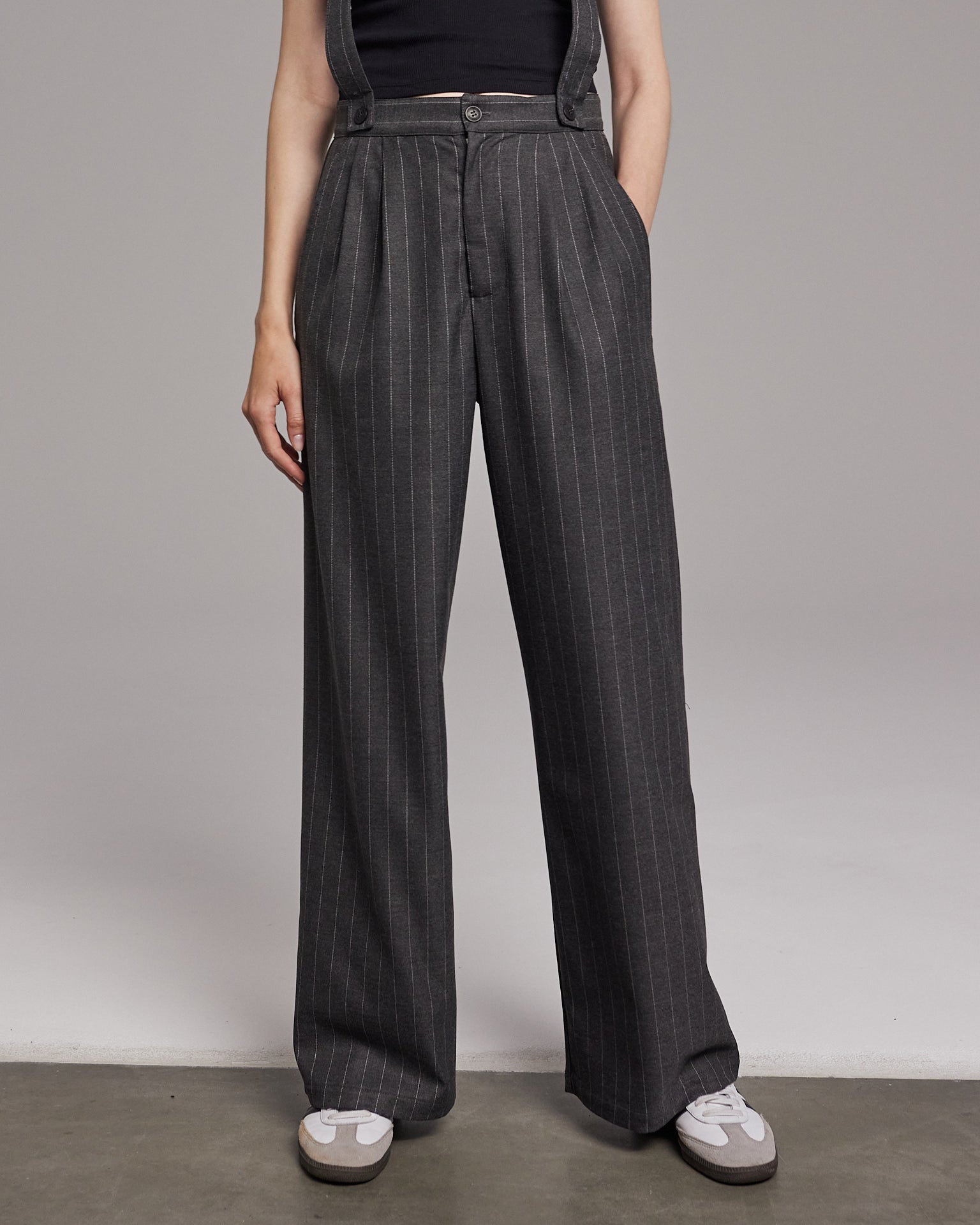 Suit pants with suspenders LOLA grey